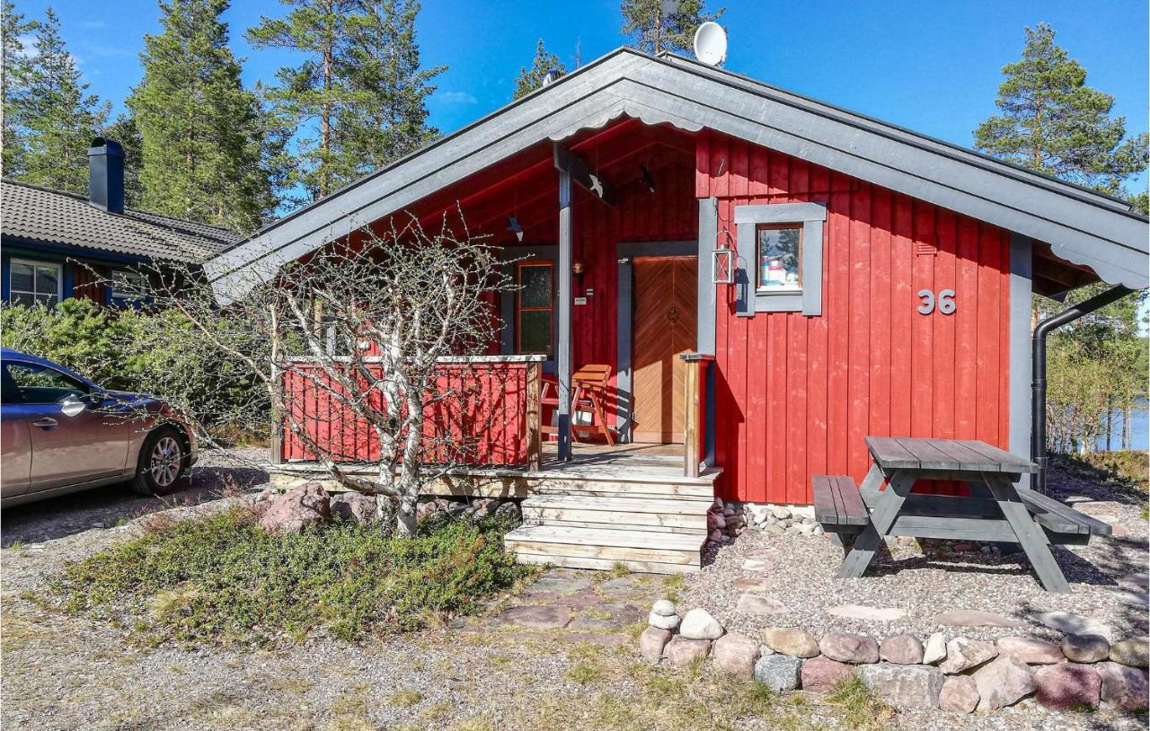Awesome Home In Saerna With Lake View Ringbo Exterior photo